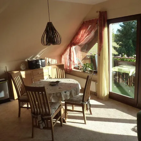 Ferienwohnung Am Stadtrand Von Berlin Neu Buch Exterior photo